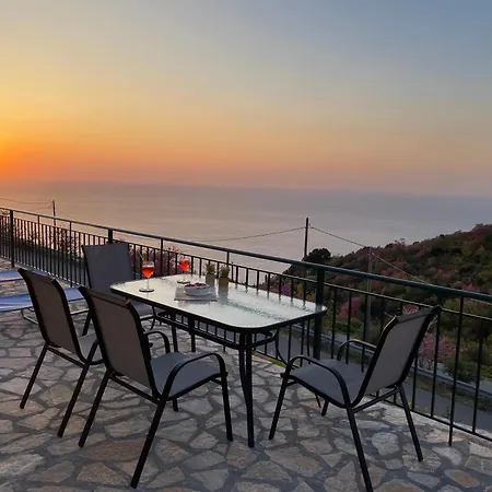 Prázdninový dům Loris'house *