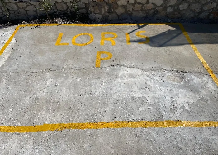 Loris'house *